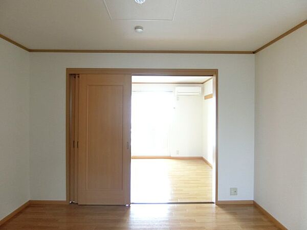 ノイブリーゼ 201｜鳥取県米子市西福原3丁目(賃貸アパート3LDK・2階・67.64㎡)の写真 その3