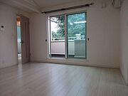 バルコニーは北東向きです。