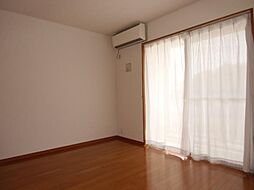 ガーデンコート 202 2階1Kのリビング/ダイニング