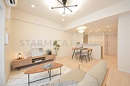 レジデンシャルスクエア 4LDKのリビング/ダイニング