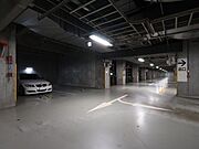 駐車場（月額25000～30000円）