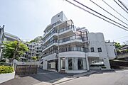 総戸数63戸