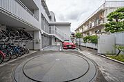 駐車場（月額25000～30000円）