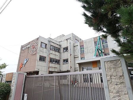 さいたま市立下落合小学校 440m