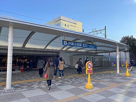新小岩駅(JR東日本 総武本線) 200m