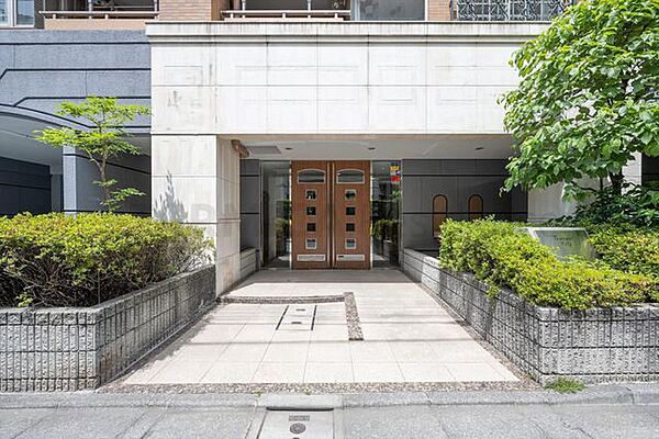 エントランスを拡大表示