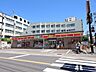 周辺：デイリーヤマザキ市川南3丁目店 250m