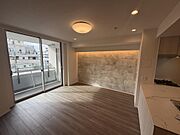 脱臭・調湿・有害物質吸着効果のあるエコカラット設置♪