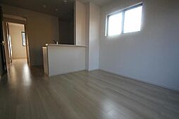 JR予讃線 宇多津駅 4kmの賃貸アパート 1階2LDKのリビング/ダイニング