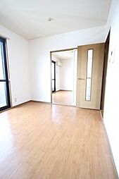 JR予讃線 宇多津駅 徒歩4分の賃貸アパート 2階2DKのリビング/ダイニング