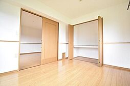 JR予讃線 海岸寺駅 3.5kmの賃貸マンション 2階2LDKのリビング/ダイニング