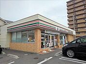 セブンイレブン宇多津町平山店まで101ｍ