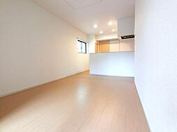 グランエスポワール 1階1LDKのリビング/ダイニング