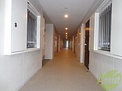 ホテル並の綺麗な建物です！