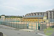 小部中学校 771m