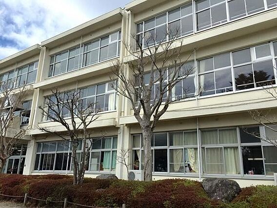 御殿場市立西中...