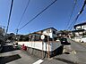 外観：前面道路