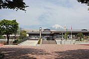 御殿場市立玉穂小学校 徒歩28分。 2230m