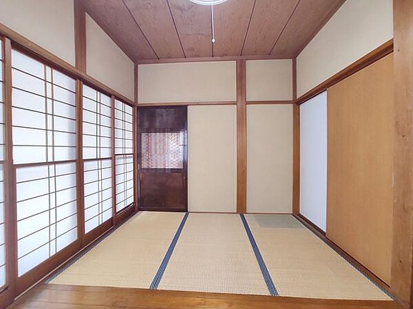 室内