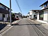外観：前面道路