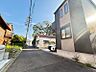 外観：閑静な住宅街に立地しています。落ち着いた環境で生活できます。