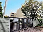 太子小学校まで　209m　徒歩約3分●教育目標、すすんで、なかよく、さいごまでを掲げ、実践意欲の高まりを持続させ、行動につなげられる児童の育成を目指しています。