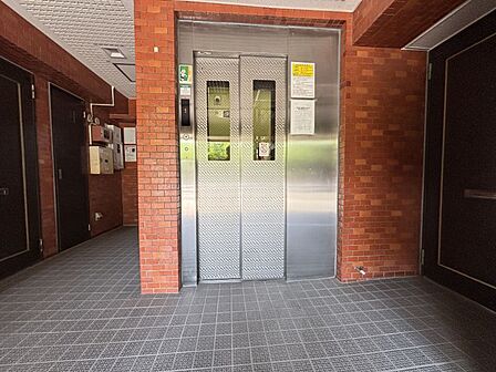 エレベーター完備のため荷物の運搬や日々の移動も快適です♪