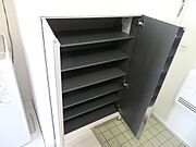 新品！容量アップしました〜シューズボックス☆彡
