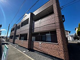 ミロワール参番館  ｜ 岡山県岡山市東区松新町（賃貸アパート1K・2階・36.00㎡） その1