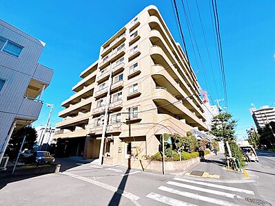 外観：資料には掲載していない情報が、現地にはたくさんあります。是非一度、現地をご確認ください。