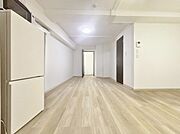 快適に過ごす毎日を求めて、暮らしの中でご自身の「マイホーム」に創り上げてください。※ＣＧにより家具消ししております。