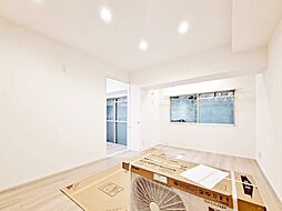 パイロットハウス北新宿 1LDKのリビング/ダイニング