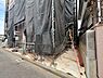 駐車場：（建設中）本物件の駐車スペースです。車種制限のある場合もございますので、お問い合わせくださいませ。