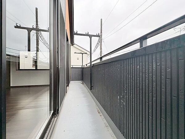 バルコニーを拡大表示