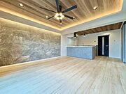 豊かな居住性と、安心感を満たすクオリティが見事に調和した住空間。