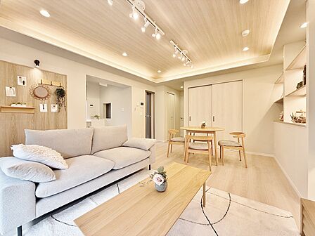 豊かな居住性と、安心感を満たすクオリティが見事に調和した住空間。