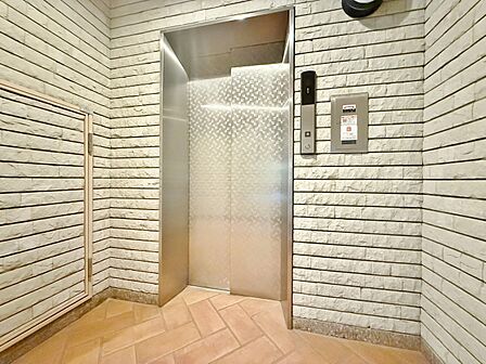 エレベーターの管理も、きちんと行き届いてます。