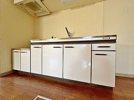 洗練されたスタイリッシュなデザイン性と使いやすさを備えた仕様。