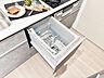 設備：食器洗いの負担を軽減。手荒れを抑えて、節水効果も見込めます。省スペースのビルトインタイプです。