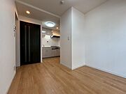 豊かな居住性と、安心感を満たすクオリティが見事に調和した住空間。