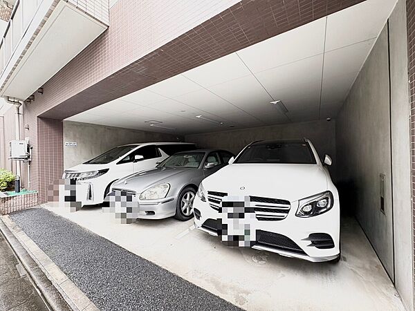 駐車場を拡大表示