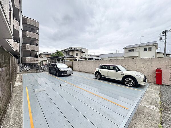 駐車場を拡大表示