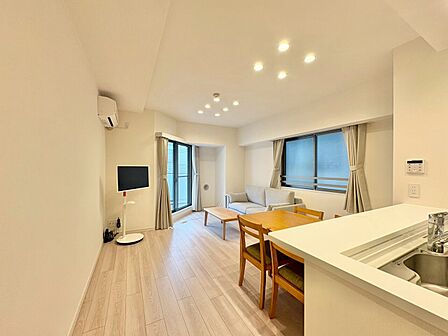 快適に過ごす毎日を求めて、暮らしの中でご自身の「マイホーム」に創り上げてください。