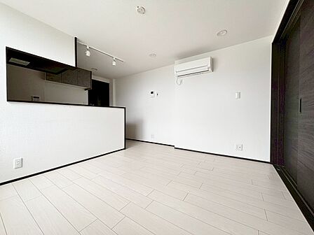豊かな居住性と、安心感を満たすクオリティが見事に調和した住空間。