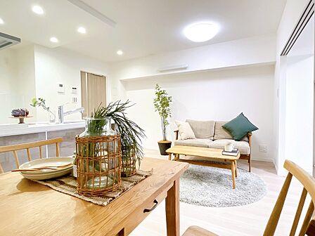 豊かな居住性と、安心感を満たすクオリティが見事に調和した住空間。