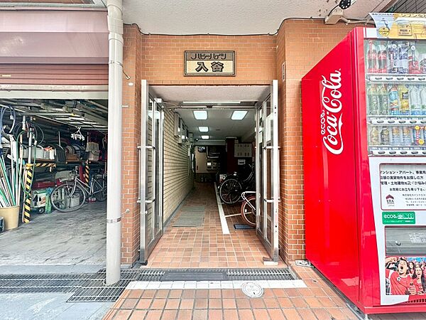 エントランスを拡大表示