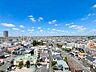 バルコニー：窓を開けると広がる青空。心をリフレッシュして日々を過ごしていきましょう。