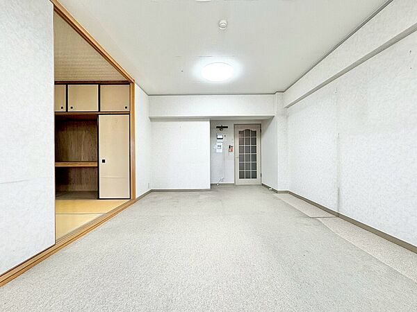 リビング/ダイニングを拡大表示