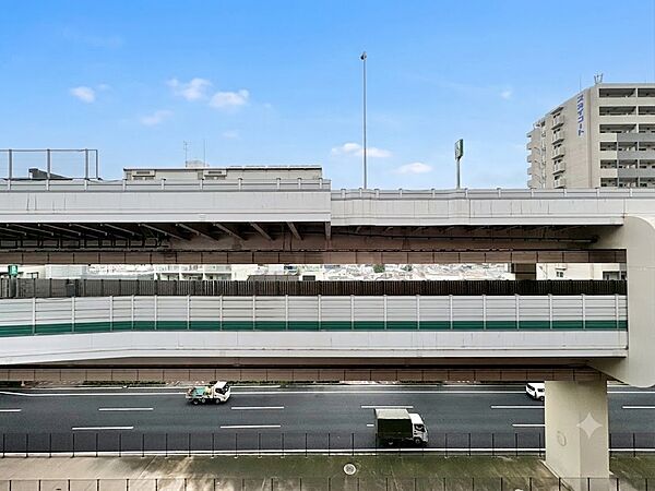 バルコニーを拡大表示