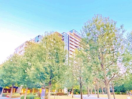現地に足をお運びいただいた際には、周辺散策などをお勧めいたします。